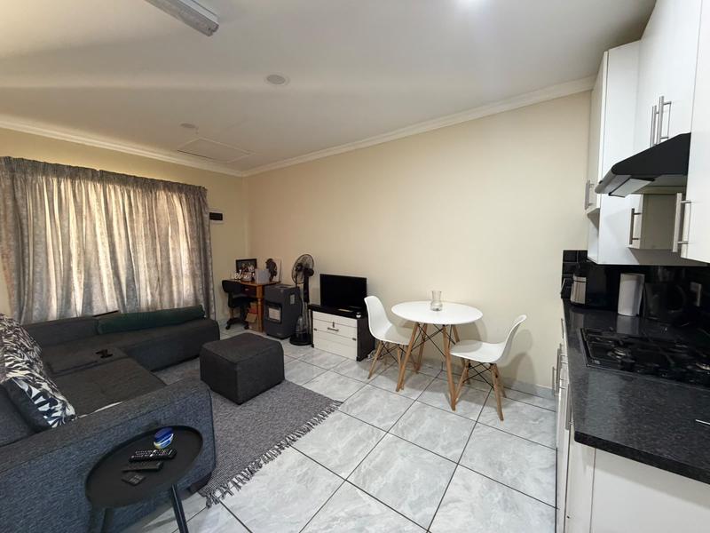 To Let 1 Bedroom Property for Rent in Grahamstown Eastern Cape